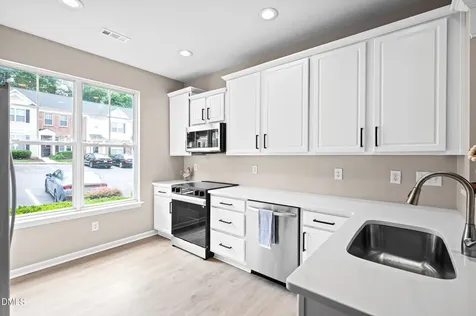 8472 Central Drive Raleigh NC 27613