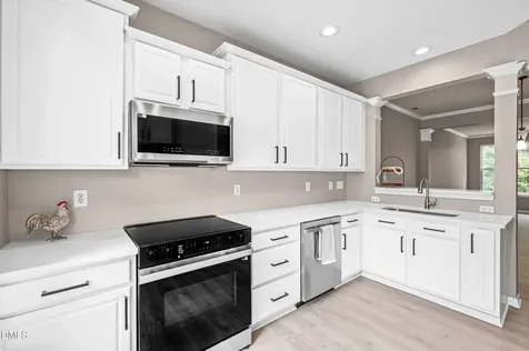 8472 Central Drive Raleigh NC 27613