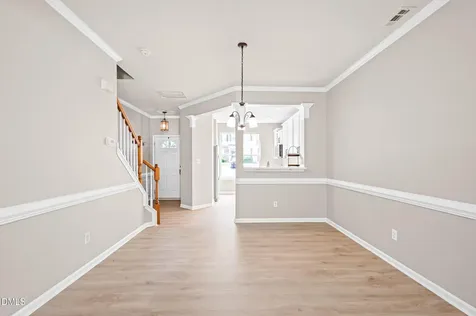 8472 Central Drive Raleigh NC 27613