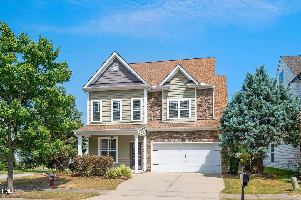 545 Hadlow Street Fuquay Varina NC 27526