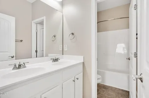 545 Hadlow Street Fuquay Varina NC 27526