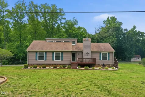 3124 Oakridge Drive Graham NC 27253