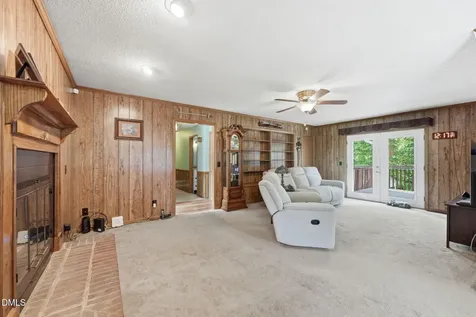 3124 Oakridge Drive Graham NC 27253