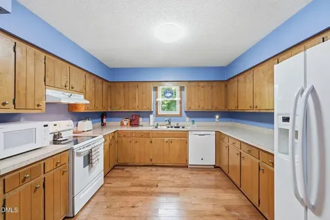 3124 Oakridge Drive Graham NC 27253