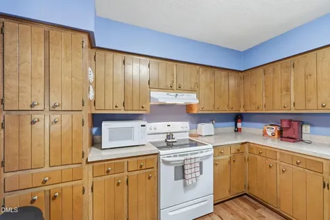 3124 Oakridge Drive Graham NC 27253
