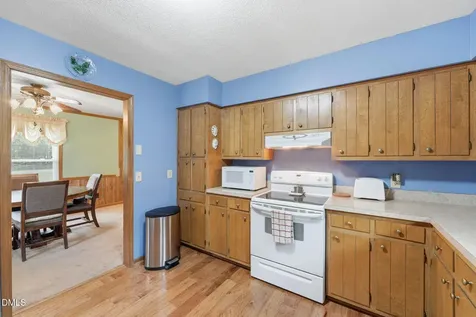 3124 Oakridge Drive Graham NC 27253