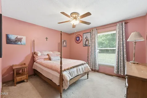 3124 Oakridge Drive Graham NC 27253