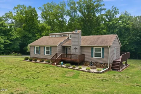 3124 Oakridge Drive Graham NC 27253