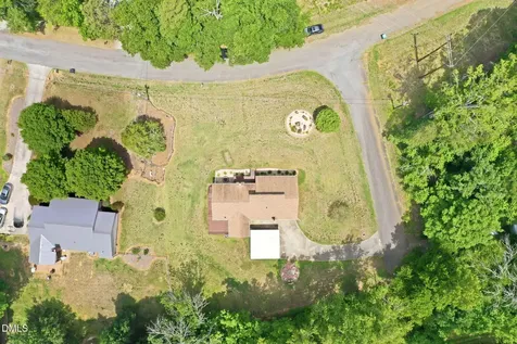 3124 Oakridge Drive Graham NC 27253
