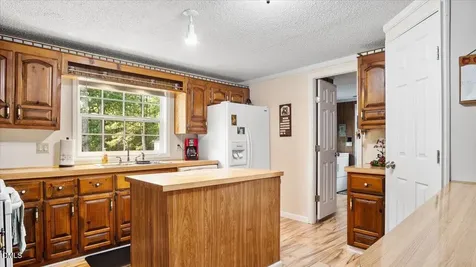 1635 Us-15 Creedmoor NC 27522