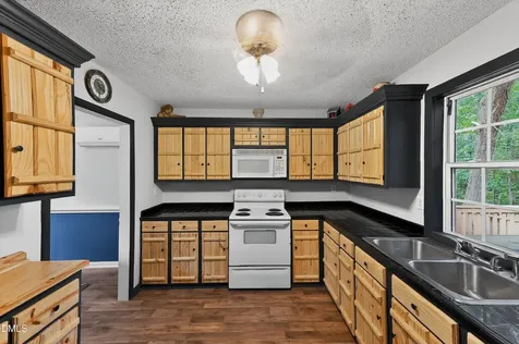 109 Snowden Street Princeville NC 27886