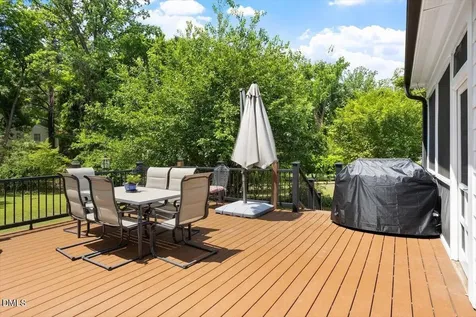 1404 Ivy Lane Raleigh NC 27609