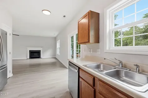 103 Castlebridge Court Apex NC 27502