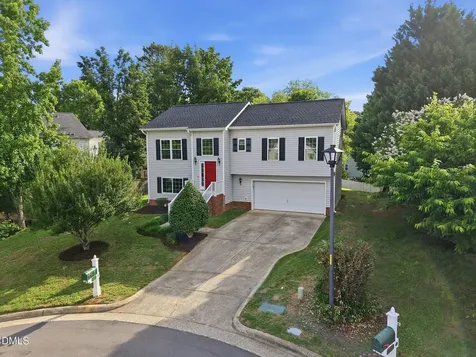 103 Castlebridge Court Apex NC 27502