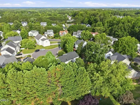 103 Castlebridge Court Apex NC 27502