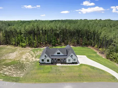 25 Downes Trail Selma NC 27576