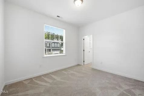 1121 Manchaca Loop Apex NC 27539