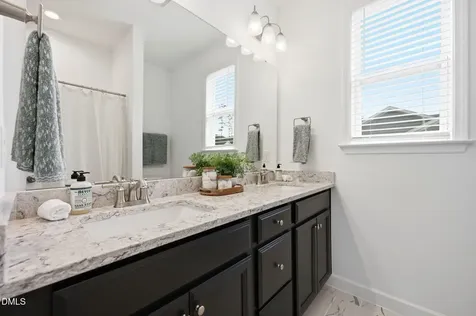 1121 Manchaca Loop Apex NC 27539