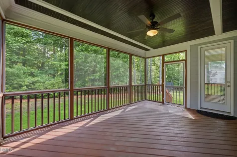 1121 Manchaca Loop Apex NC 27539