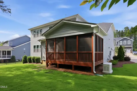 1121 Manchaca Loop Apex NC 27539