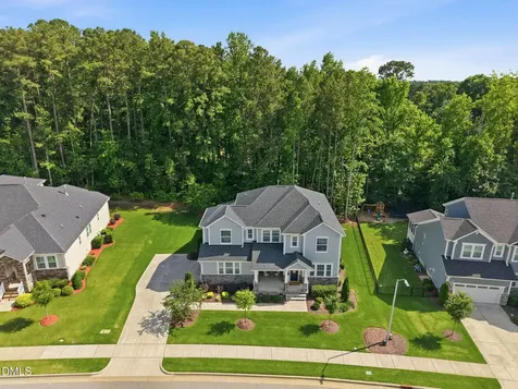 1121 Manchaca Loop Apex NC 27539
