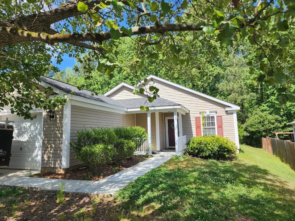 806 Homestead Park Drive Apex NC 27502