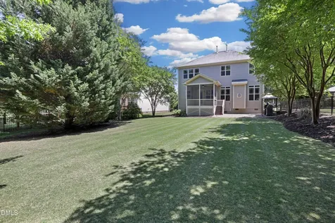 328 Briarfield Apex NC 27502