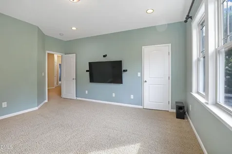 328 Briarfield Apex NC 27502
