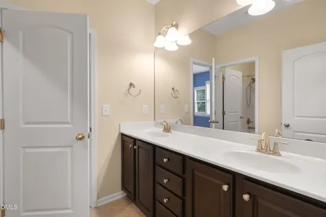 328 Briarfield Apex NC 27502