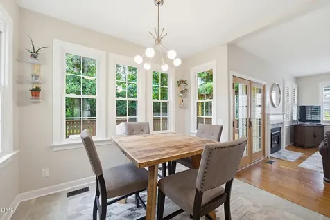 204 Roebling Lane Cary NC 27513