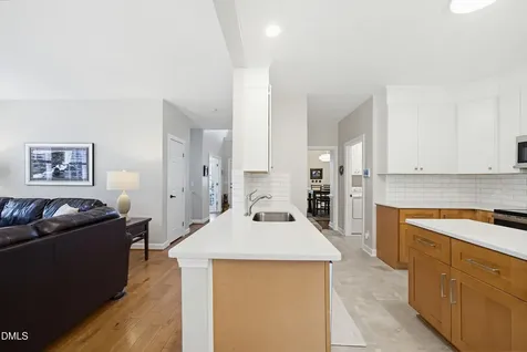 204 Roebling Lane Cary NC 27513