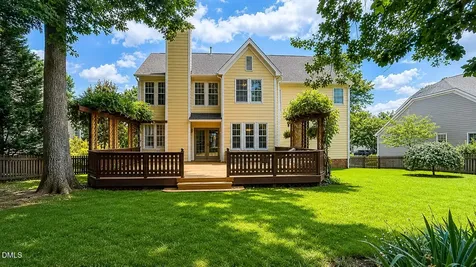 204 Roebling Lane Cary NC 27513