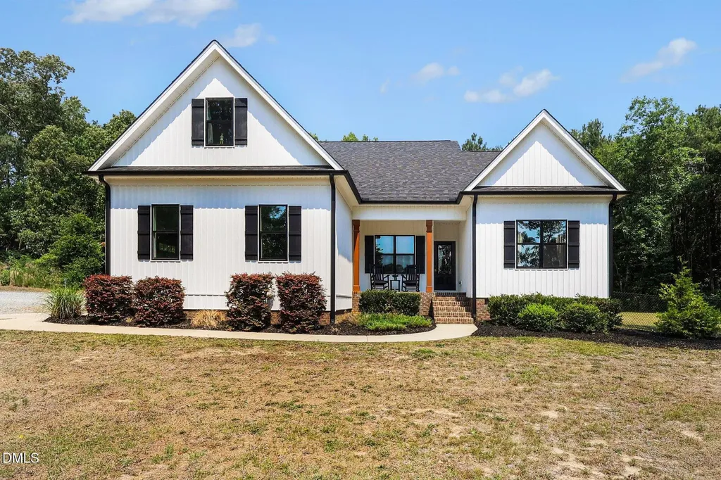 173 Clearstream Way Angier NC 27501