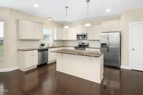 46 Rowland Drive Fuquay Varina NC 27526