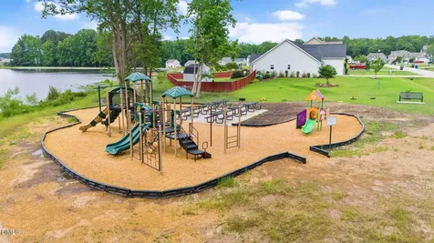 46 Rowland Drive Fuquay Varina NC 27526