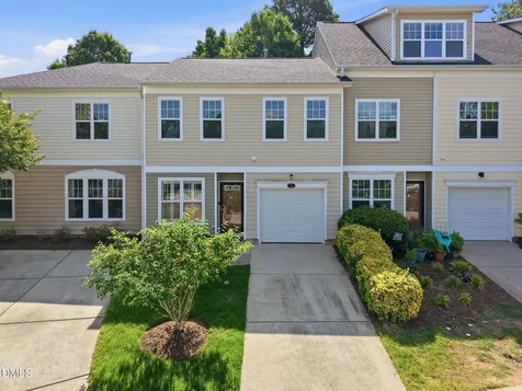 141 Deacon Ridge Street Wake Forest NC 27587