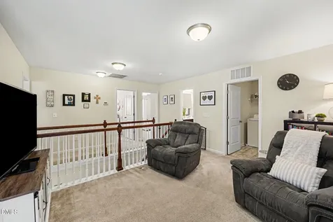 1932 Sinclair Trace Burlington NC 27215