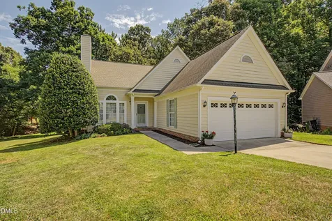 1020 Starkland Way Holly Springs NC 27540