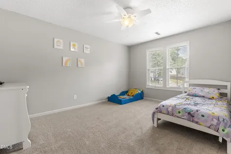 1301 E Stonemason Drive Fuquay Varina NC 27526