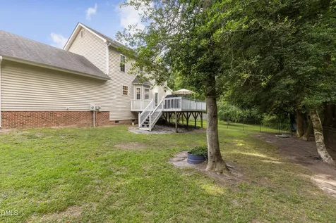 1301 E Stonemason Drive Fuquay Varina NC 27526