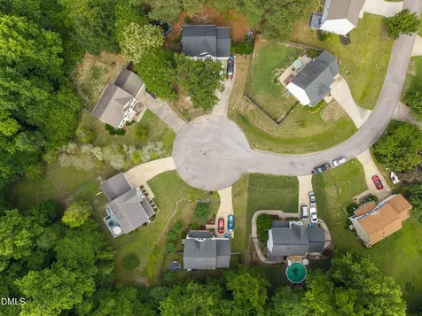 1301 E Stonemason Drive Fuquay Varina NC 27526