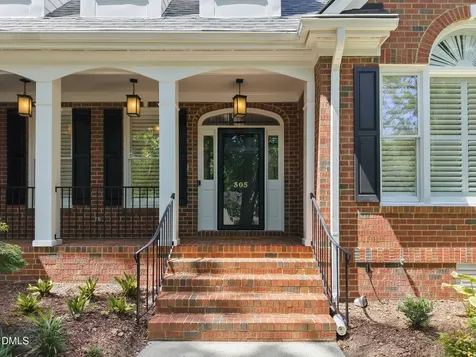 305 Southglen Drive Cary NC 27518