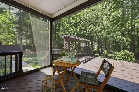 305 Southglen Drive Cary NC 27518