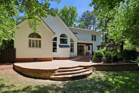 305 Southglen Drive Cary NC 27518