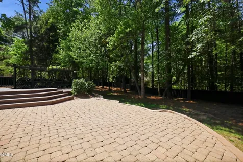305 Southglen Drive Cary NC 27518