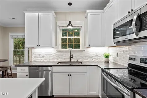 1809 Misty Hollow Lane Apex NC 27502