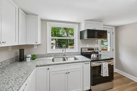 109 Estes Drive Carrboro NC 27510
