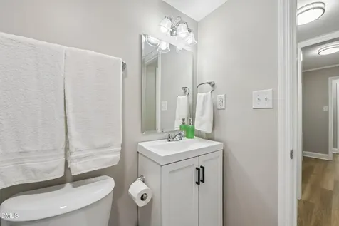 109 Estes Drive Carrboro NC 27510