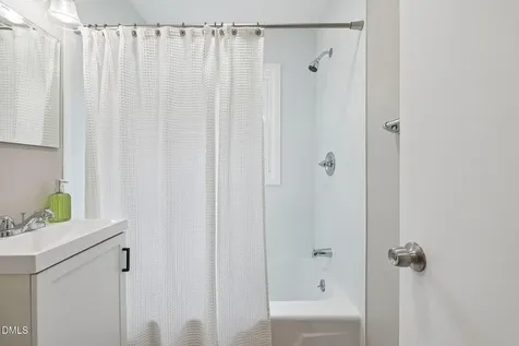 109 Estes Drive Carrboro NC 27510