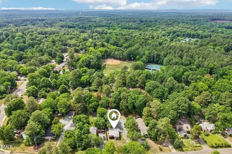 109 Estes Drive Carrboro NC 27510